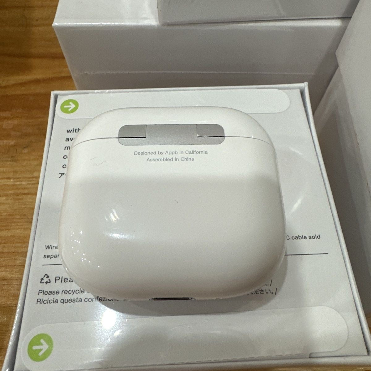Inpods 4 com cancelamento de ruído ativo